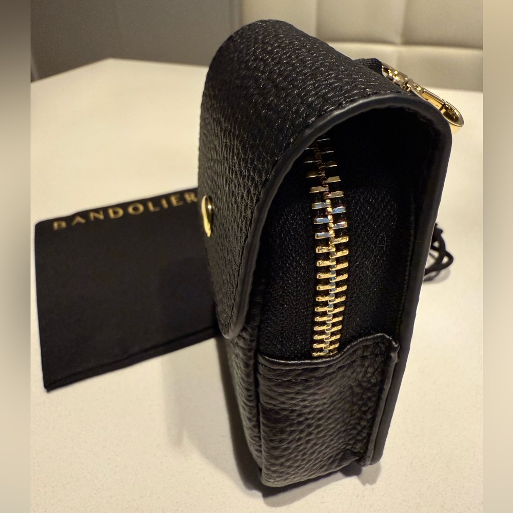 Bandolier Add-on Magnet Zipper Pouch - Picture 4 of 8